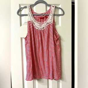 Sleeveless top with detailed neckline